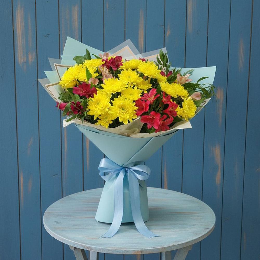 Букет цветов из: Альстромерии и Хризантемы в Боровске