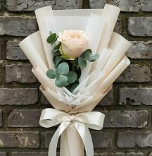 Букет цветов из:  Розы в Боровске