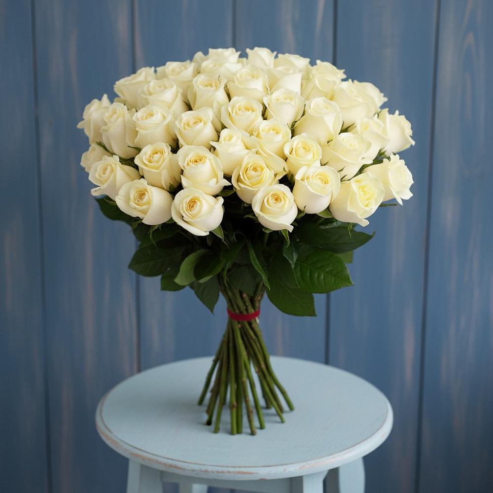 Букет 51 Белая роза Эдлесс Лав в Боровске