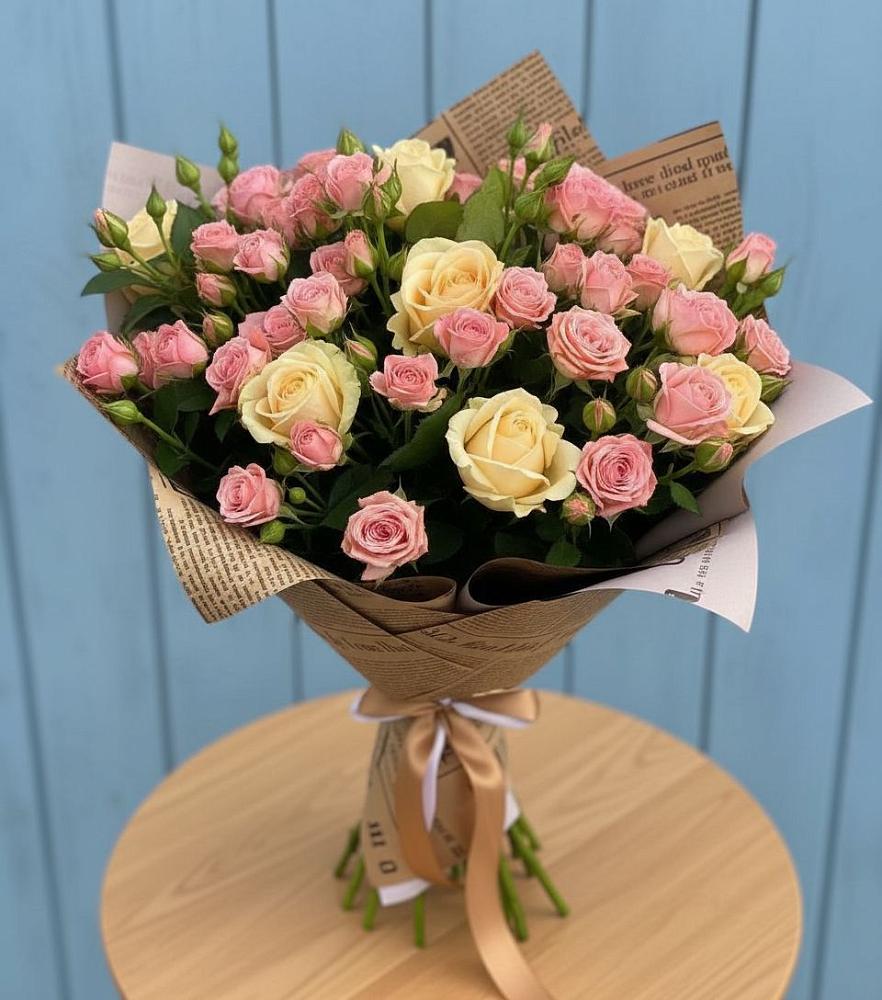 Букет цветов из: Розы в Боровске