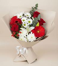 Букет цветов из:  Розы, Хризантемы, Герберы и Лилии в Боровске