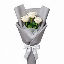 Букет 3 белые розы в Боровске