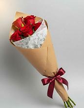 Букет цветов из:  Розы в Боровске