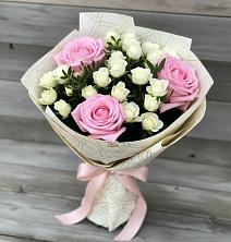 Букет цветов из:  Розы в Боровске
