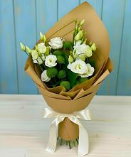 Букет цветов из:  Хризантемы и Лизиантусы #REPLACE_PRED# Боровске