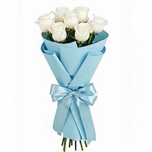 Букет 7 белых роз Проуд в Боровске