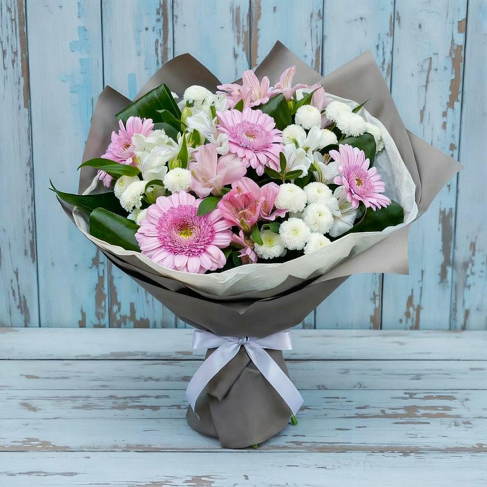 Букет цветов из: Герберы, Альстромерии и Хризантемы в Боровске