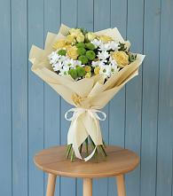 Букет цветов из:  Хризантемы и Розы в Боровске