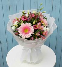 Букет цветов из:  Герберы, Альстромерии и Лизиантусы #REPLACE_PRED# Боровске