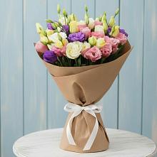 Букет цветов из:  Лизиантусы в Боровске